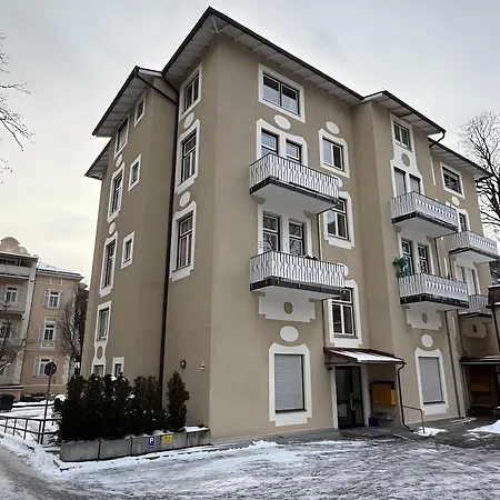 Zuhause Am Kurgarten באד רייכנהל